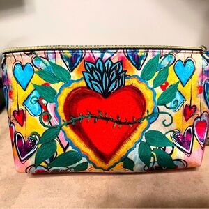 BNWOT CHULA heart purse 👛